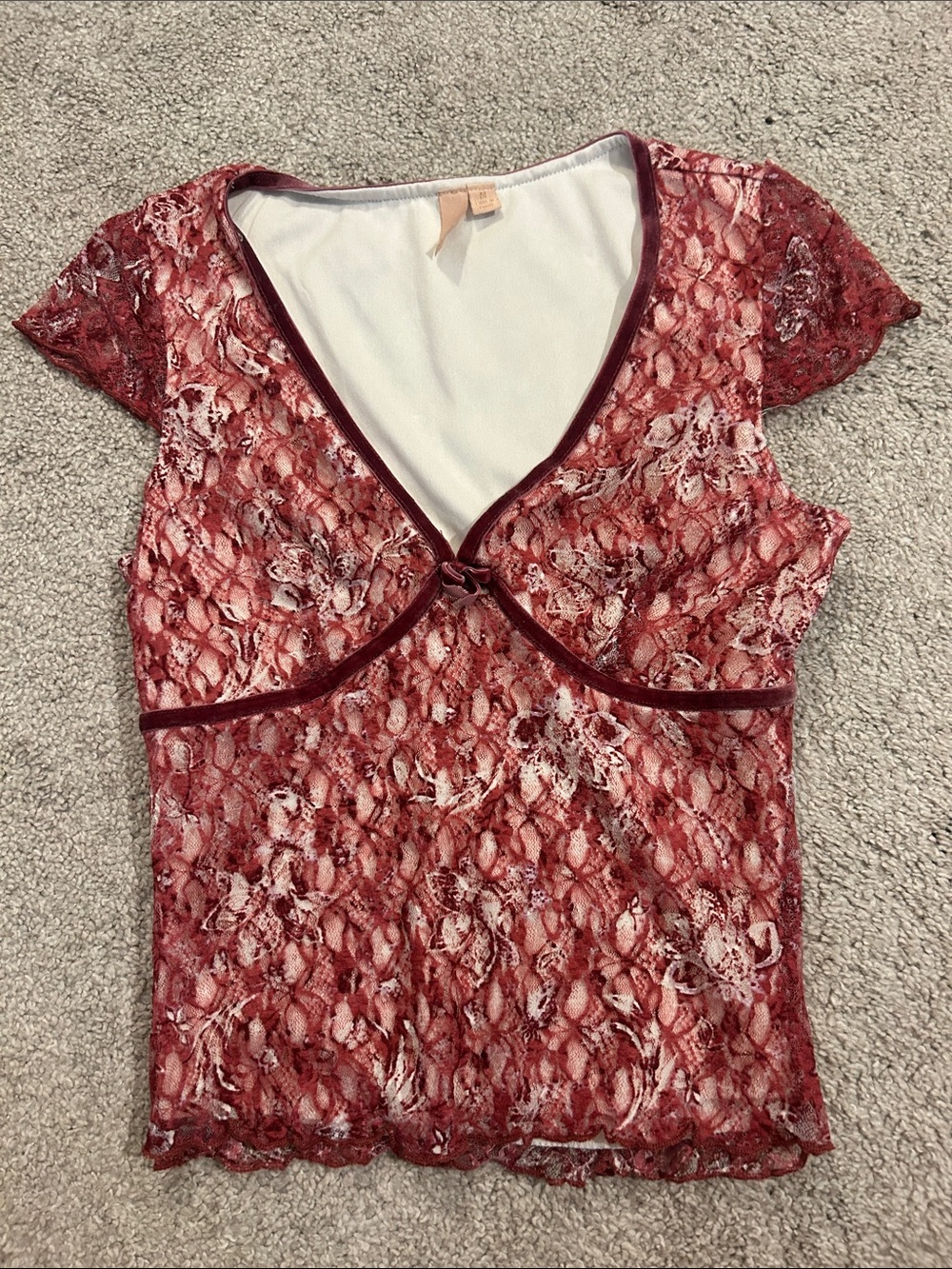 Red Lace Short Sleeve V-Neck Top